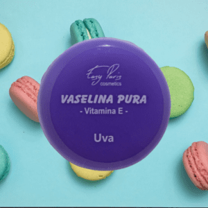 VASELINA MACARON CON VITAMINA E UVA